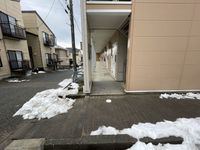 レオパレスフローリッシュ エントランス