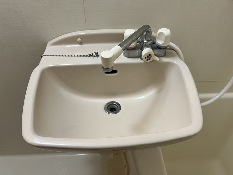 レオパレス広瀬 洗面台