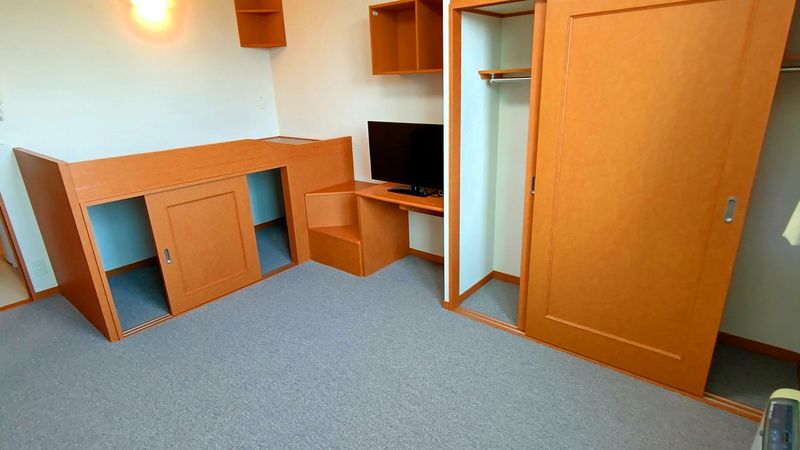 レオパレスヨーク高台Ⅲ 居間