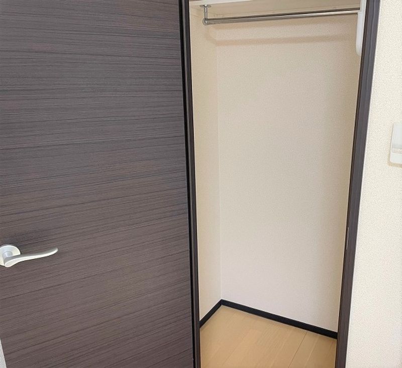 クレイノモアナルア　ドエル 収納