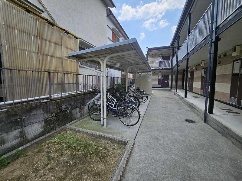 レオパレスプルメリア 共用部分
