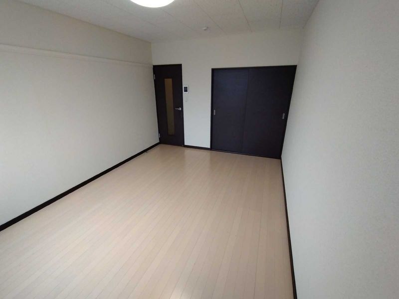 レオネクスト太田上町茶園 居間