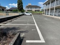 レオパレスＹＵＲＩＭＡ２１ 駐車場