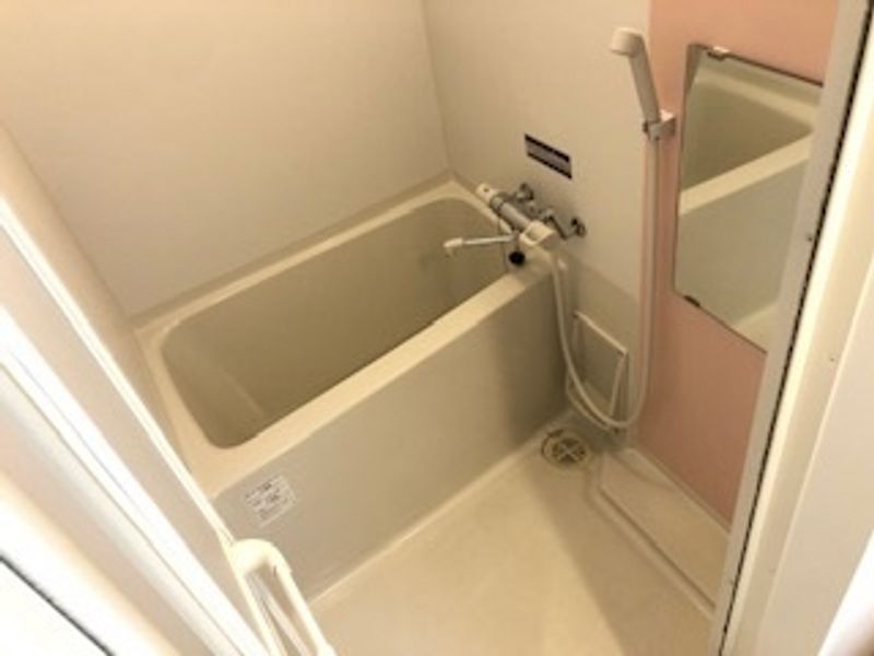 レオネクストジュン 風呂