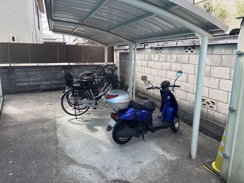 レオパレスエスト 共用部分