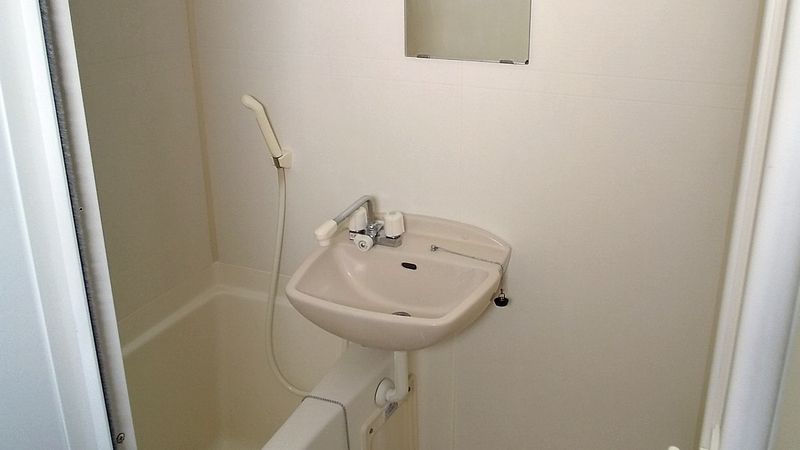 レオパレス鈴木 洗面台