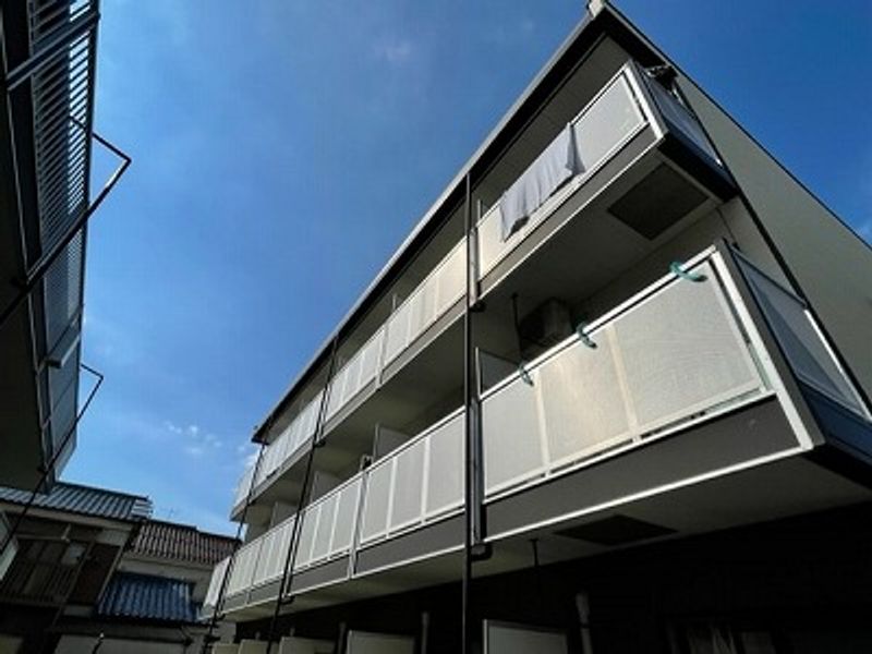 レオパレスブランシェ バルコニー