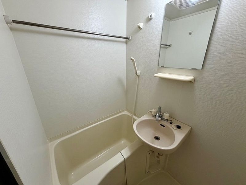 レオパレスＲ 風呂