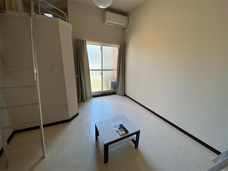 LEONEXT Lumiere Nishidai III Shared spaces