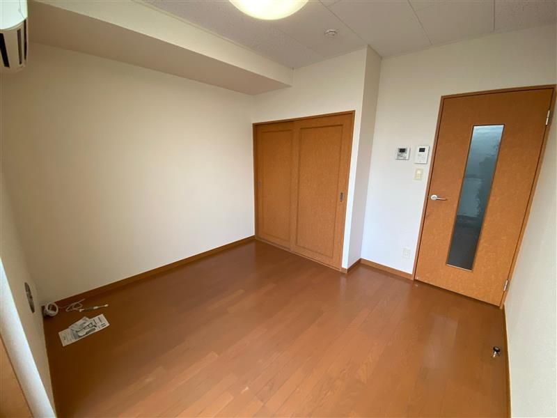 レオパレス新桜台 居間