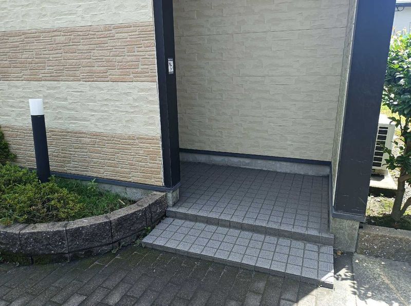 レオパレスウィンドバレイ　永吉 エントランス