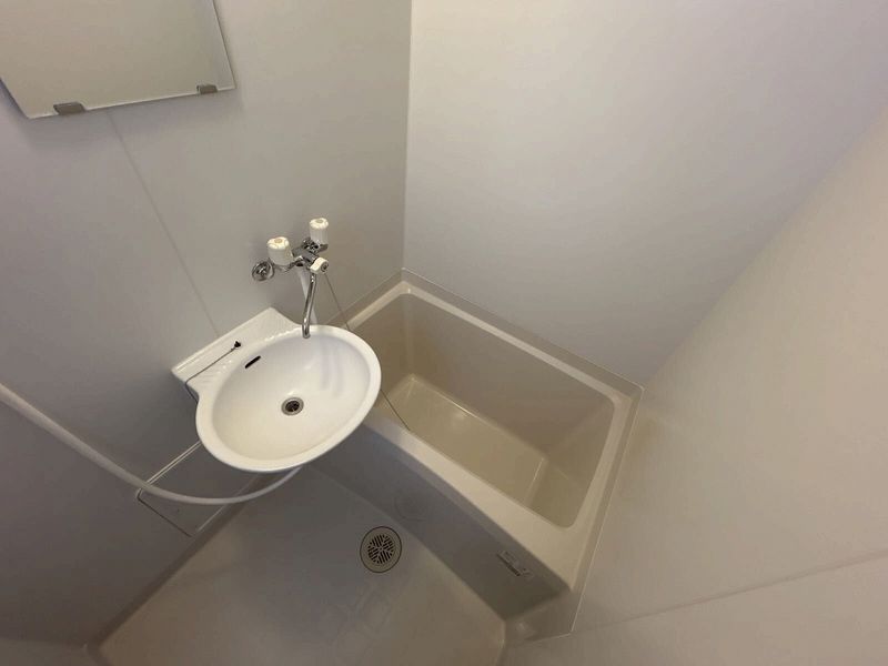 レオパレスマロン 風呂