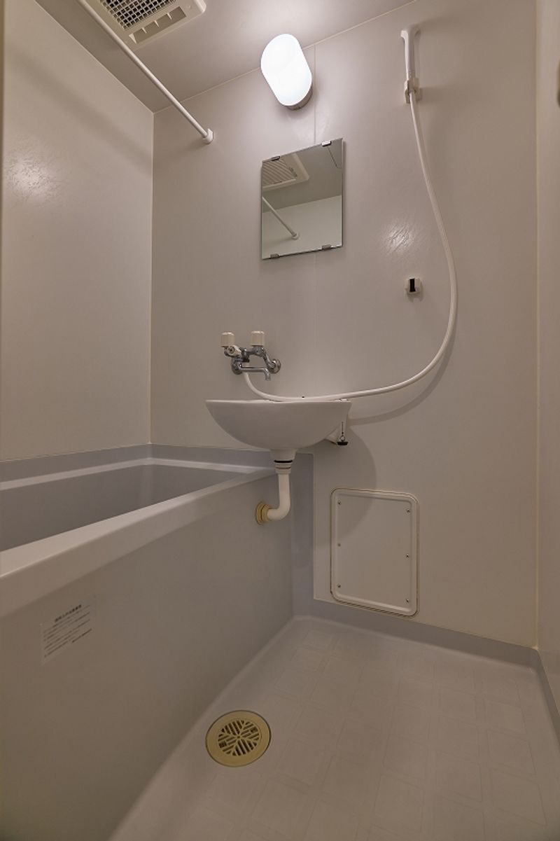 レオパレスセジュール弐番館 風呂