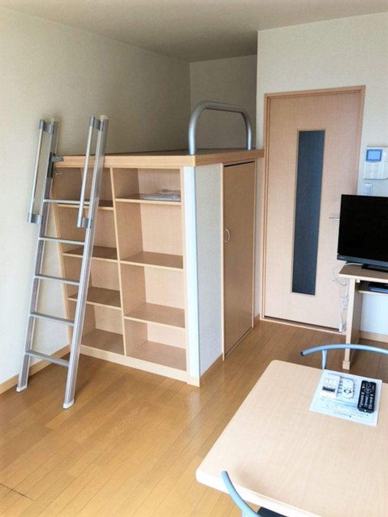 レオパレスサニープレイス甲府 寝室