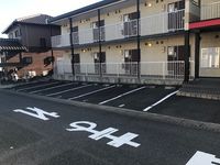 レオパレスコパンⅡ 駐車場