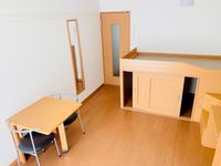 レオパレスアベニールノムラ 居間