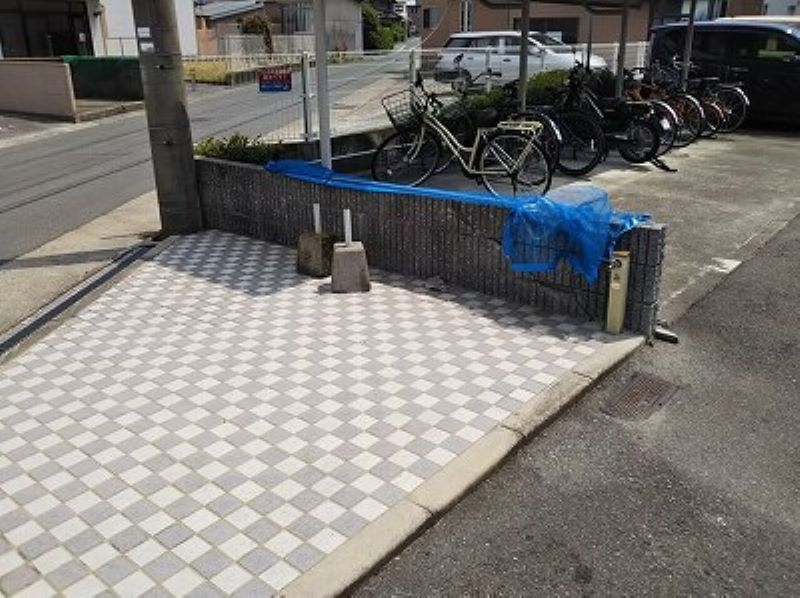 レオパレス上川原 共用部分