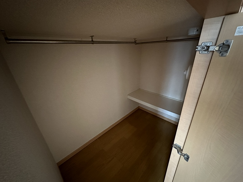 レオパレスレオテクノポリス 収納