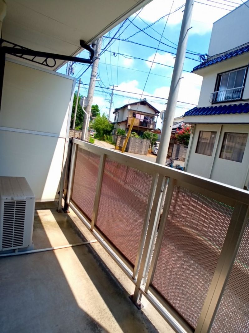 レオパレスだるま バルコニー