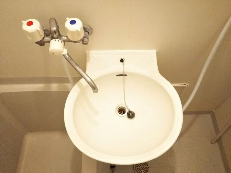 レオパレスシモツマ 洗面所