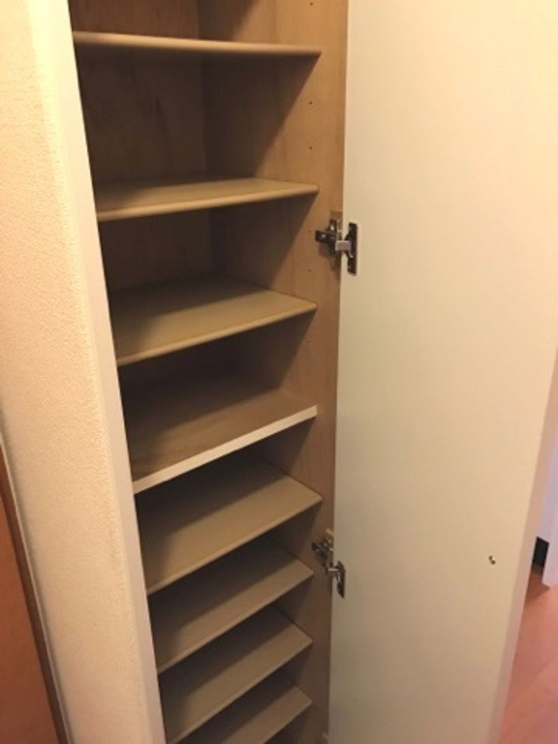 レオパレスフォースイ　Ａ 収納