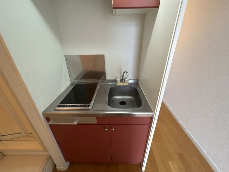 レオパレスブルーム キッチン