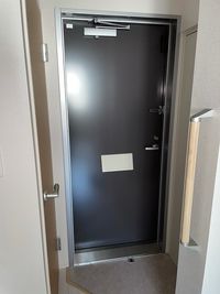 レオパレスＫＭＹ郡山 玄関