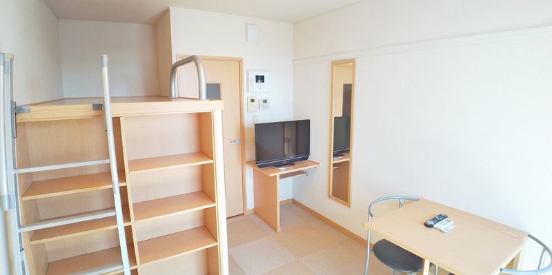 レオパレスハサマミナミ 居間
