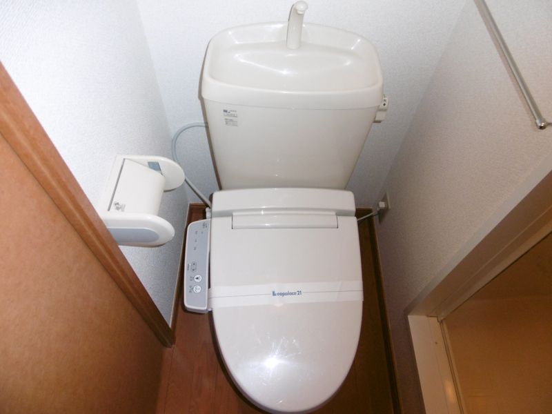 レオパレスボヌール トイレ
