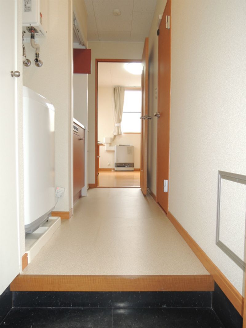 レオパレス平岸高台 玄関
