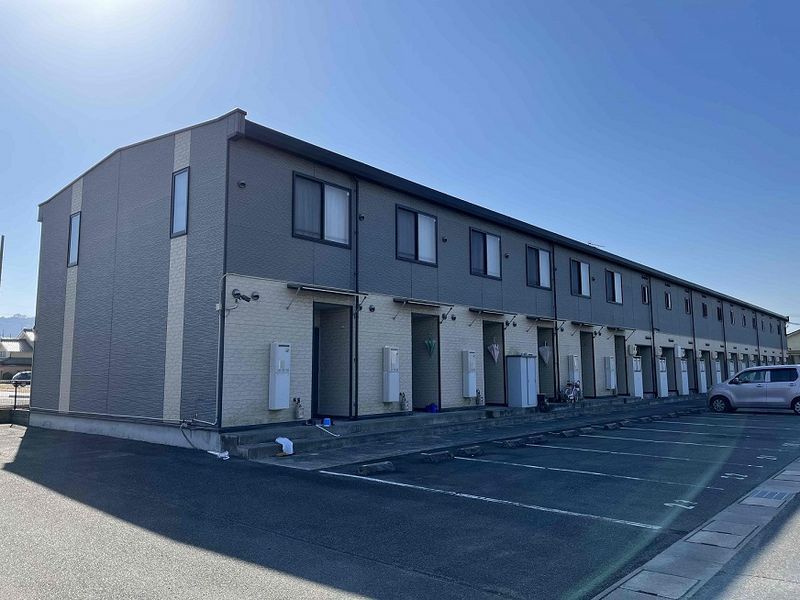 レオパレスはばたけⅡ 外観