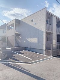 クレイノクリエイト仁川 エントランス