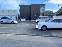 レオパレス愛和Ⅰ 駐車場