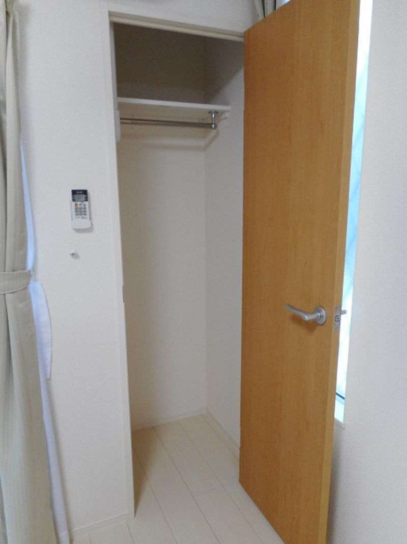 クレイノ向日葵　レジデンス 収納