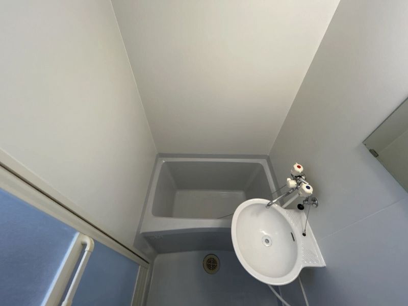 leopalace Espoir Bathroom