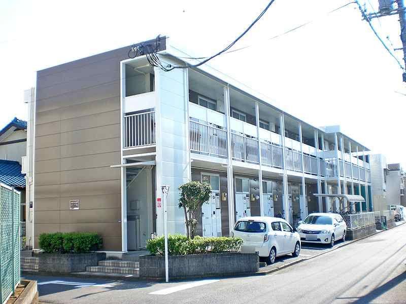 レオパレス富士見 駐車場