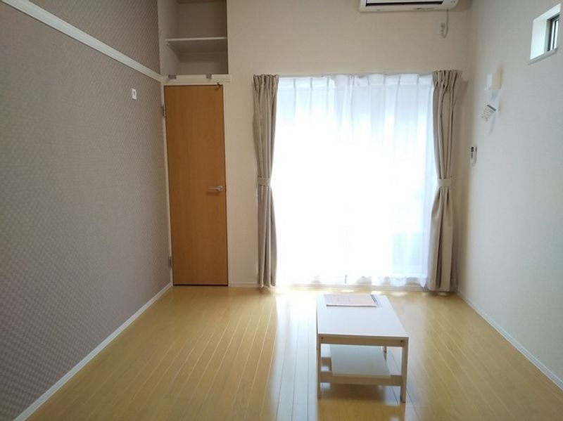 クレイノドゥマンＡ館 居間