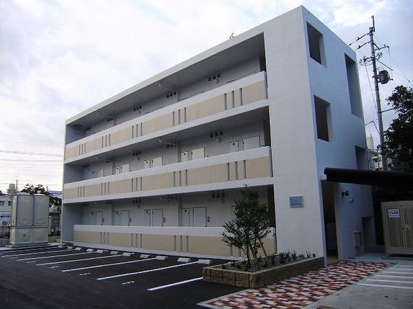 leopalace Haru exterior
