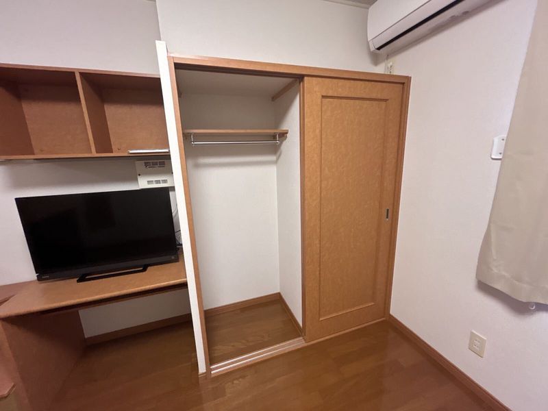 レオパレスネーブルⅡ 収納