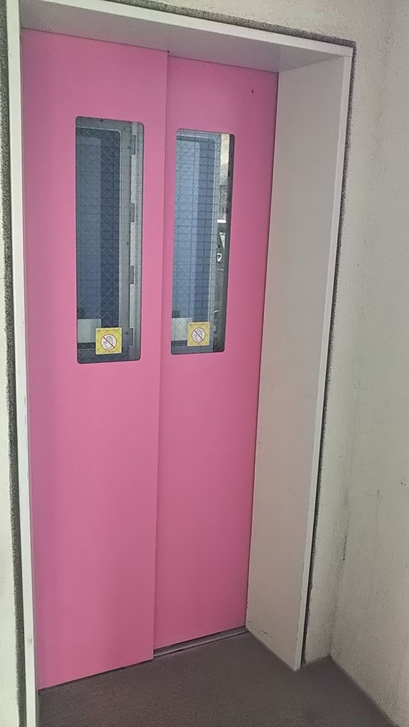 レオパレスエメラルド　シティー 共用部分