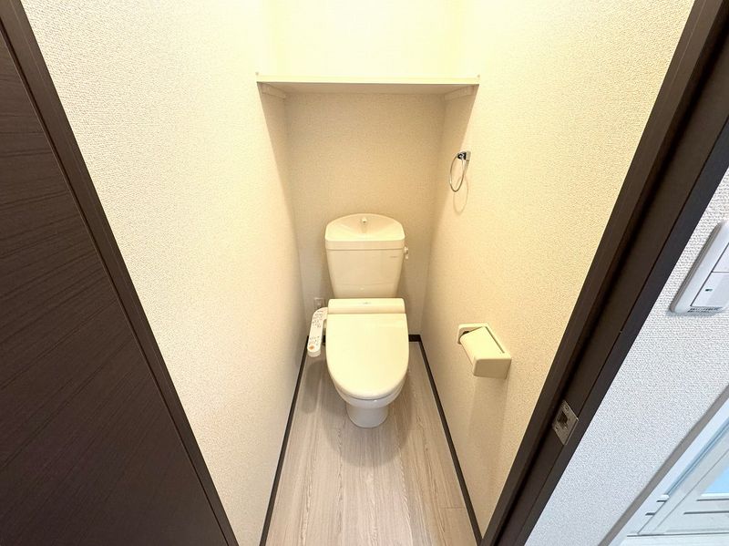 LEONEXT Conscious Rock Nhà vệ sinh