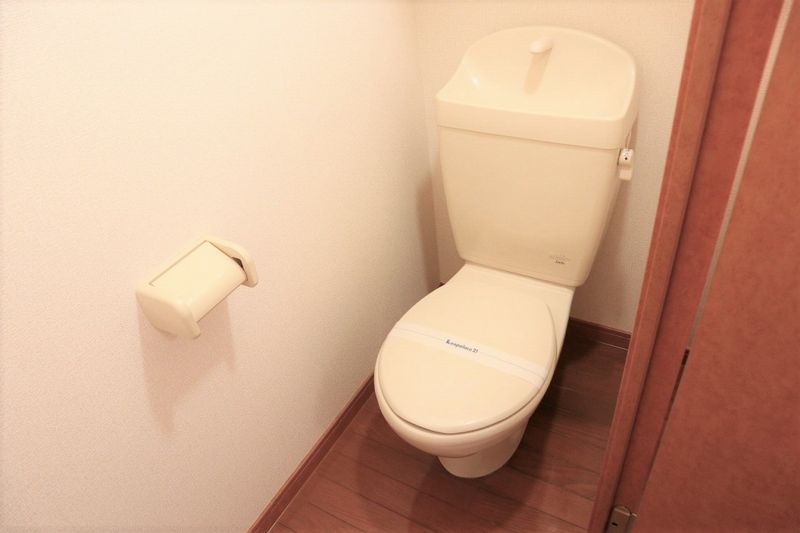 レオパレスよろづや トイレ