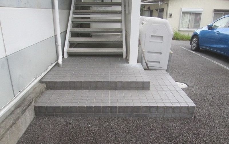 レオパレスルネッサ 共用部分
