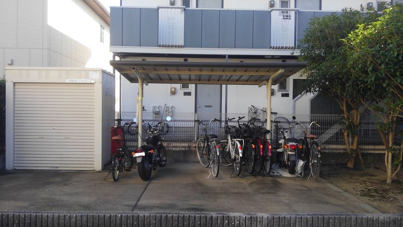 レオパレスル・ポン　ビアン 共用部分