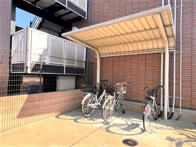 レオパレスきずり 共用部分