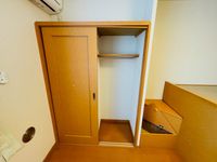レオパレスハピネス 収納