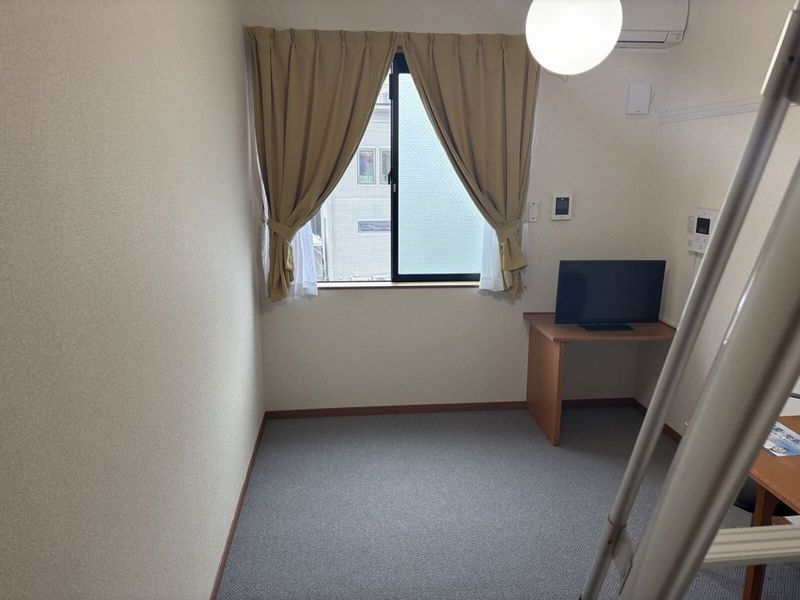 レオパレスカサブランカ 居間
