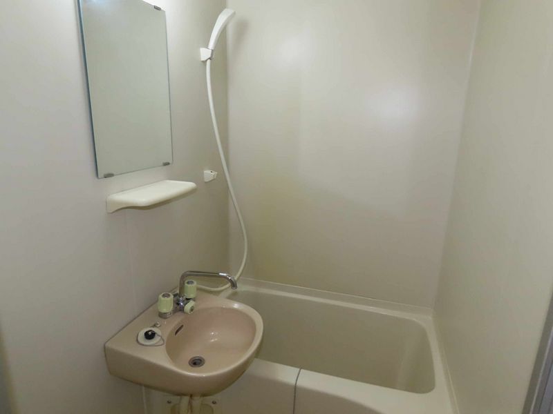 レオパレスウェスタンコート 風呂