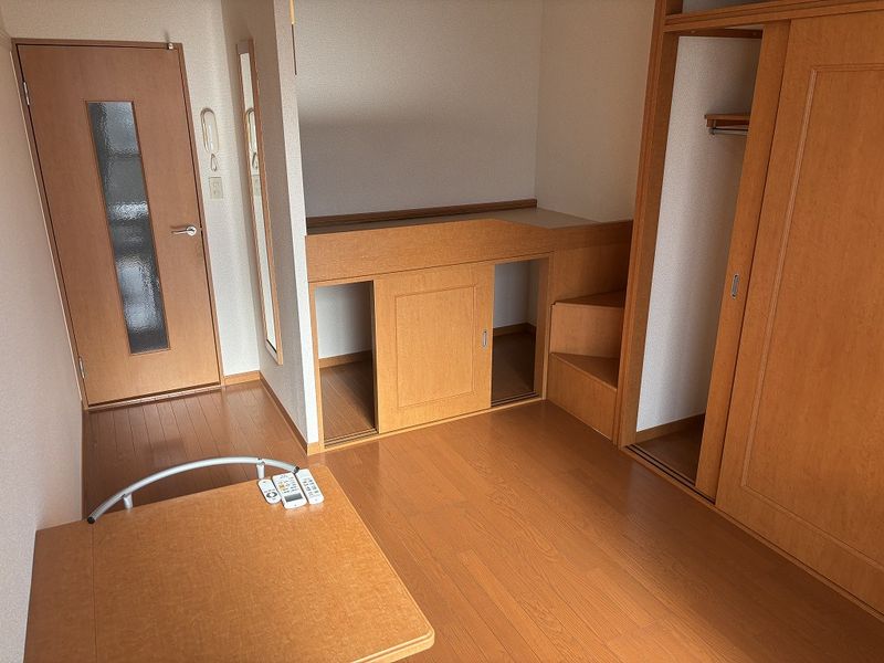 レオパレスＦｕｊｉ 居間