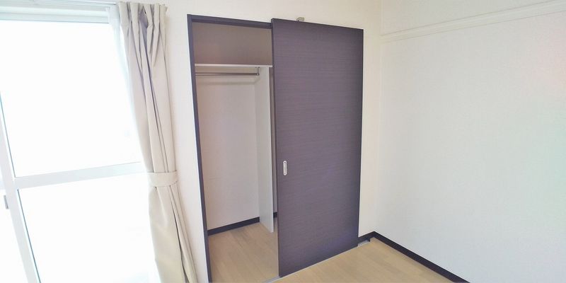 レオネクストＲＥＶＥ 収納